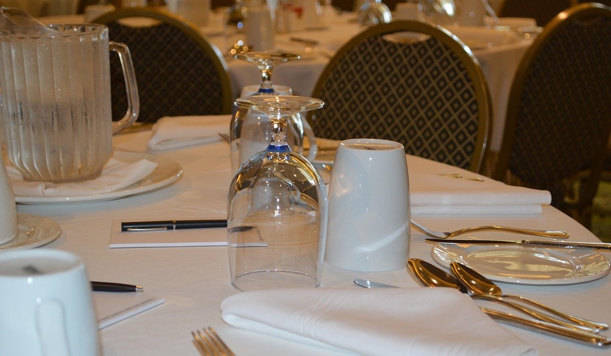 Managing Cash Flow Through Seasonal Demand Changes
